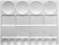 Palette with mixing bowls in different sizes
